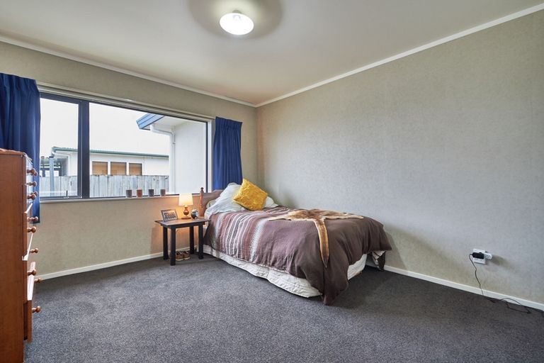 Photo of property in 87 Parnell Heights, Kelvin Grove, Palmerston North, 4414