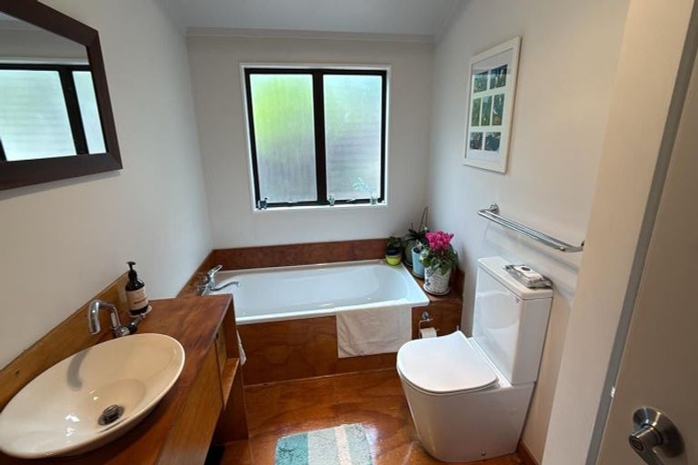 Photo of property in 3/96a Verbena Road, Birkdale, Auckland, 0626