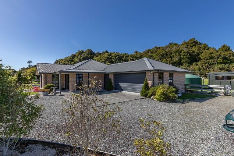 Photo of property in 231 Stafford Road, Awatuna, Hokitika, 7882