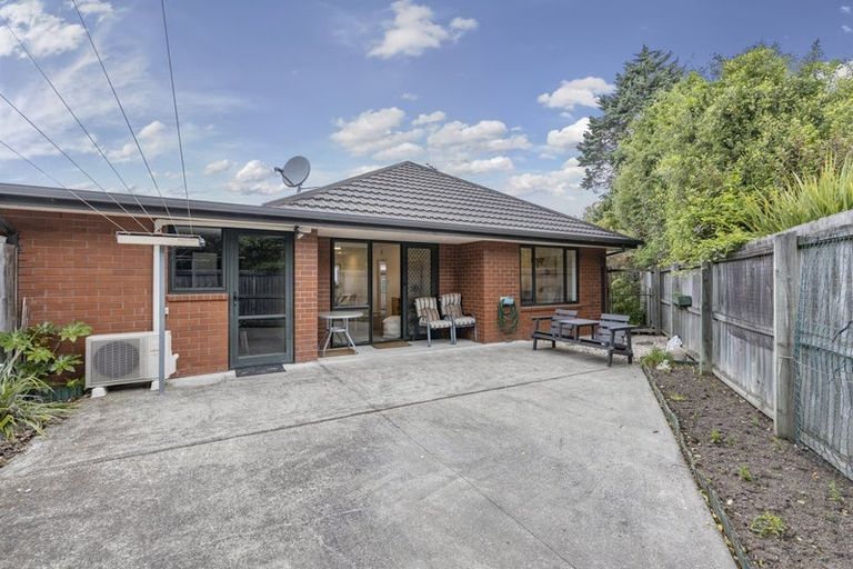 Photo of property in 17n Matawai Close, Rangiora, 7400