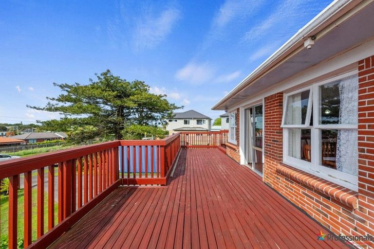Photo of property in 42 Pooks Road, Ranui, Auckland, 0612