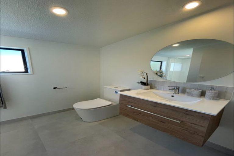 Photo of property in 48a Glenroy Street, Woolston, Christchurch, 8062