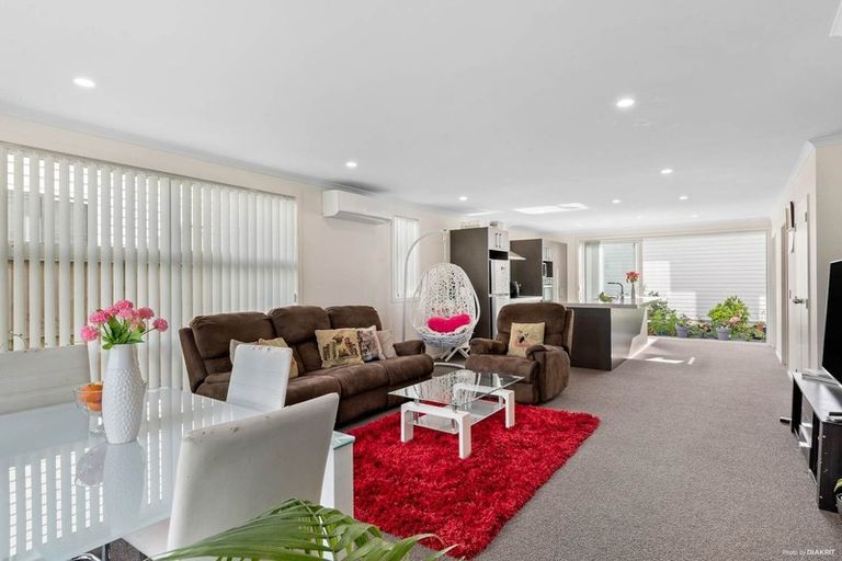 Photo of property in 29 Hollowout Street, Takanini, 2112