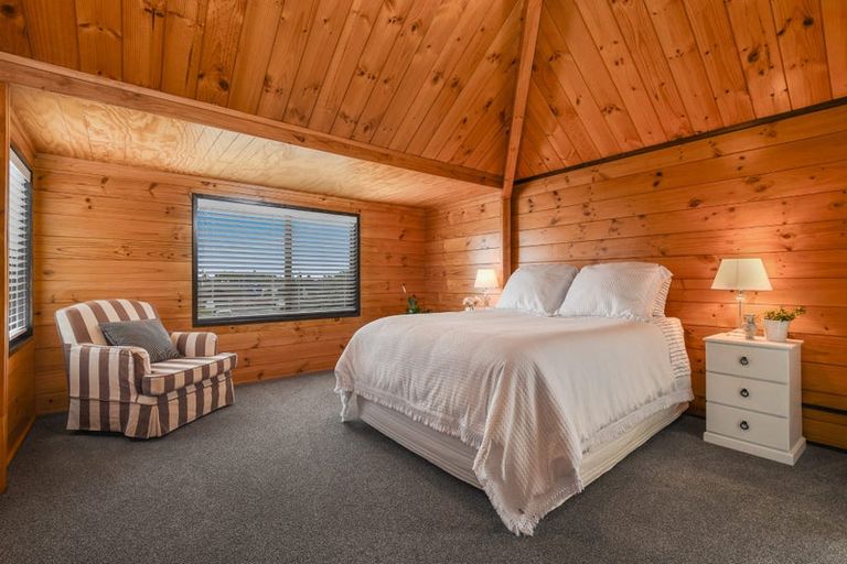 Photo of property in 2 Iles Road, Lynmore, Rotorua, 3010