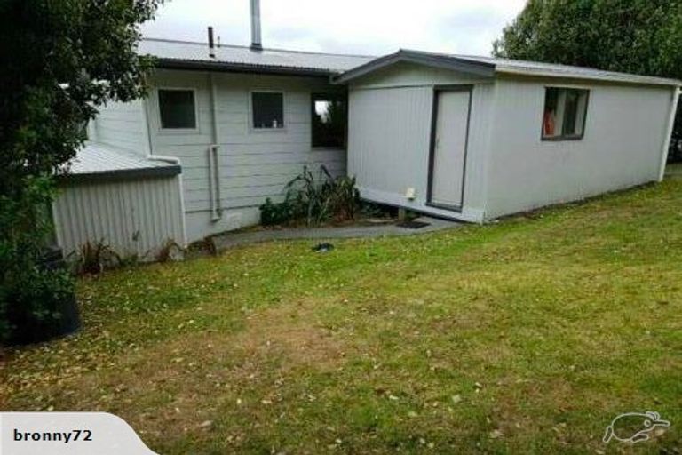 Photo of property in 487 Oaia Road, Muriwai, 0881