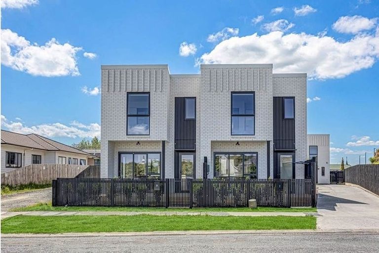 Photo of property in 7/3 Tapu Road, Huapai, Kumeu, 0810