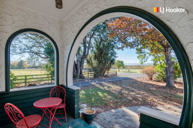 Photo of property in 157 Riccarton Road West, Mosgiel, 9092