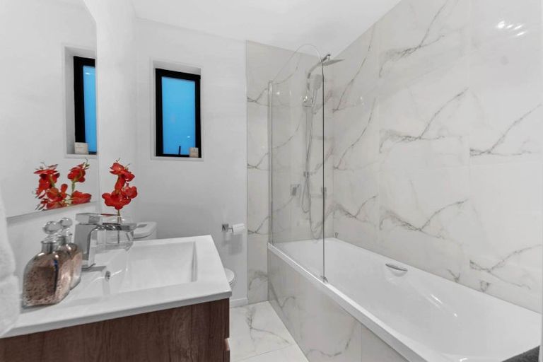 Photo of property in 56 Cosgrave Road, Papakura, 2110