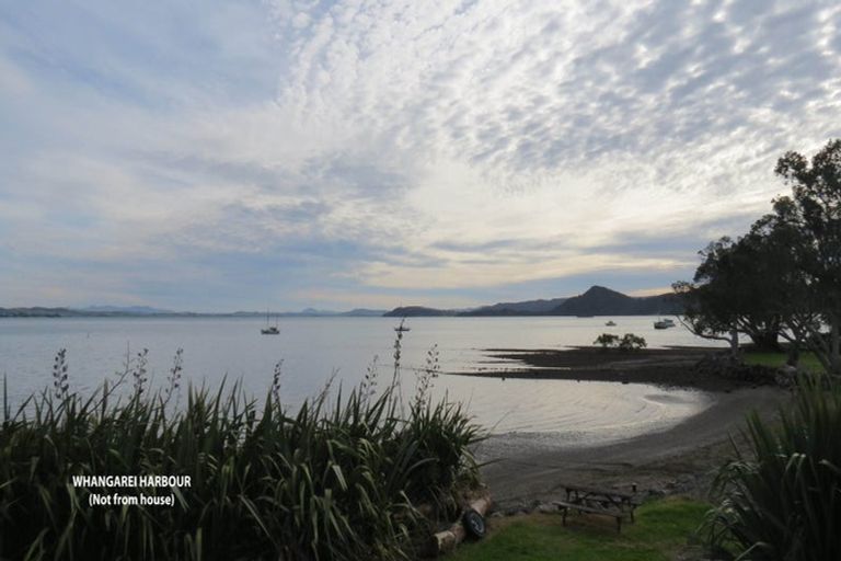 Photo of property in 96a Onerahi Road, Onerahi, Whangarei, 0110