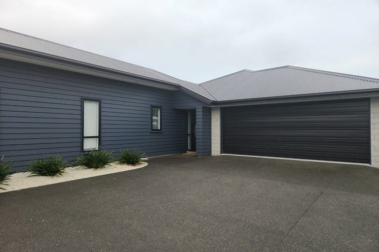 Photo of property in 8 Selfe Crescent, Burwood, Christchurch, 8083