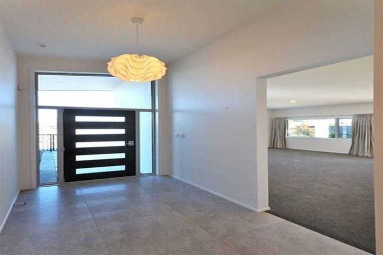 Photo of property in 27 Prestons Park Drive, Marshland, Christchurch, 8083