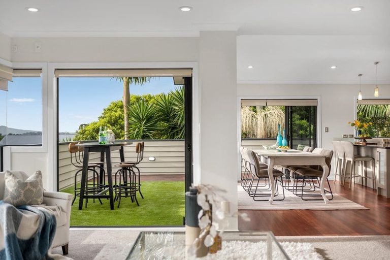 Photo of property in 2/32 Gills Road, Bucklands Beach, Auckland, 2014