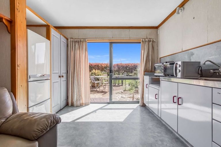 Photo of property in 15 Rogers Road, Pukehina, Te Puke, 3186