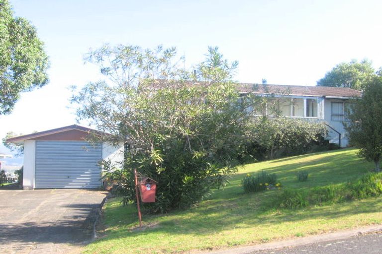 Photo of property in 6 Harbour Lights Terrace, Whitianga, 3592