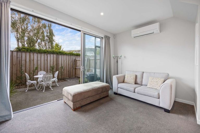 Photo of property in 22 Eruera Love Lane, Waterloo, Lower Hutt, 5011