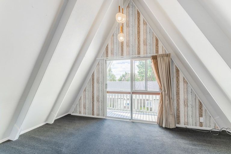 Photo of property in 82a Raumati Road, Raumati Beach, Paraparaumu, 5032