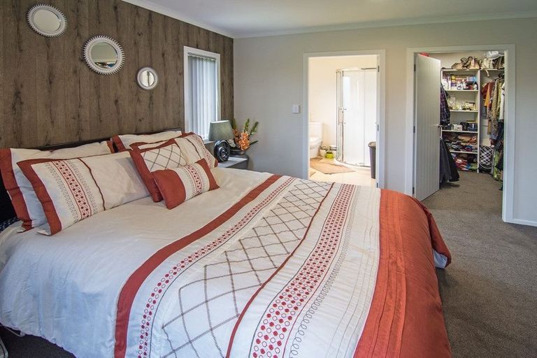 Photo of property in 13 Hartley Avenue, Carterton, 5713