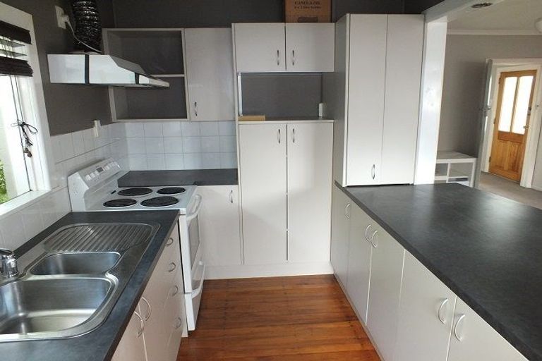 Photo of property in 40 Moreland Avenue, Papanui, Christchurch, 8053