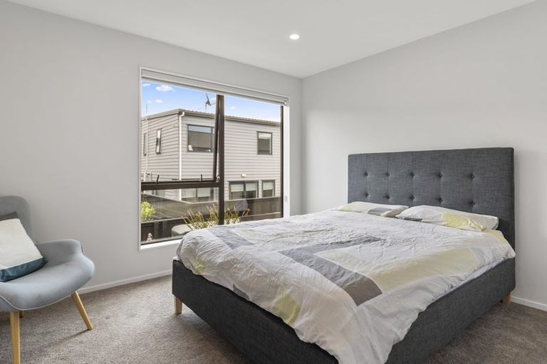 Photo of property in 25 Waterlily Street, Hobsonville, Auckland, 0616