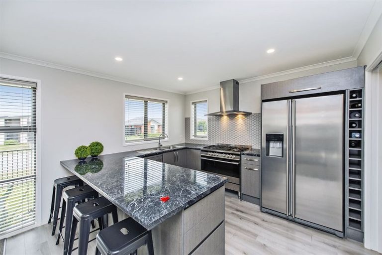 Photo of property in 39 Hartford Crescent, Rolleston, 7615