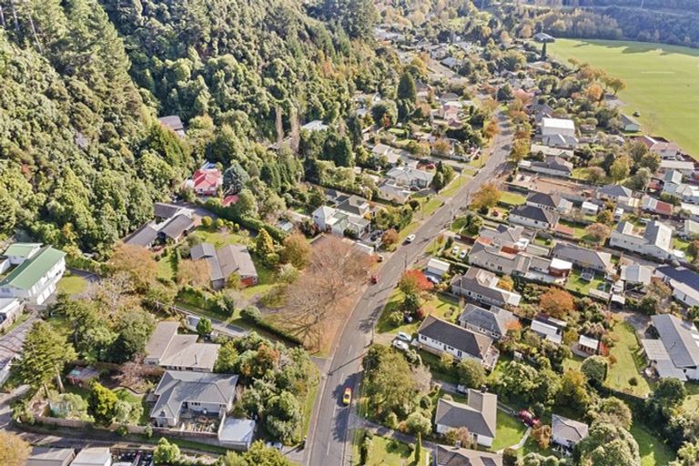 Photo of property in 130-132 Hine Road, Wainuiomata, Lower Hutt, 5014