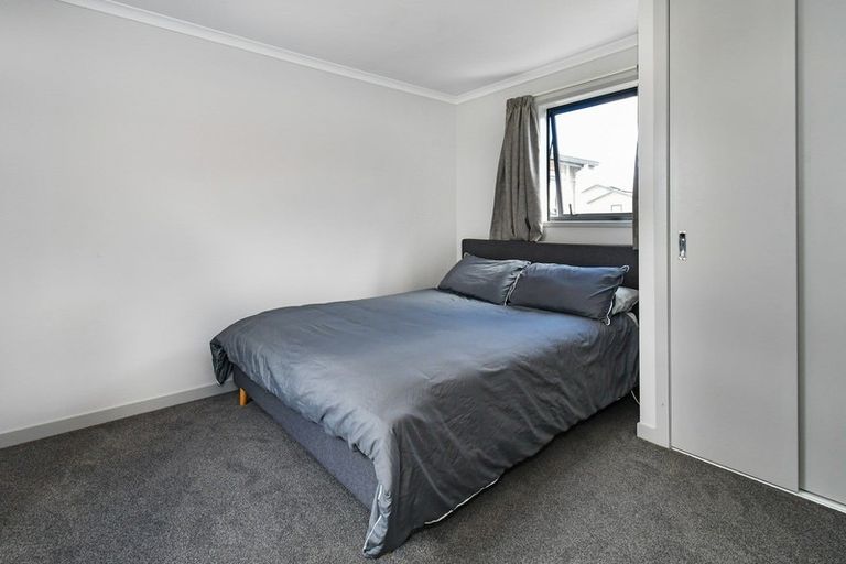 Photo of property in 4 Kuparu Street, Weymouth, Auckland, 2103