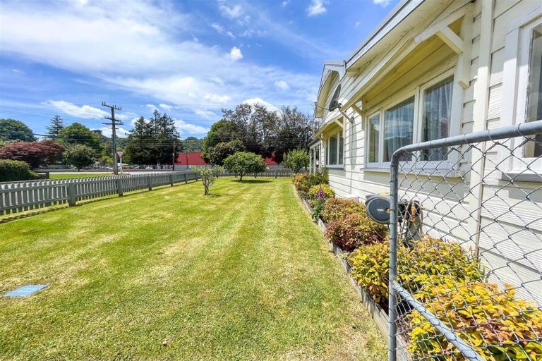 Photo of property in 10 Carroll Street, Te Kuiti, 3910