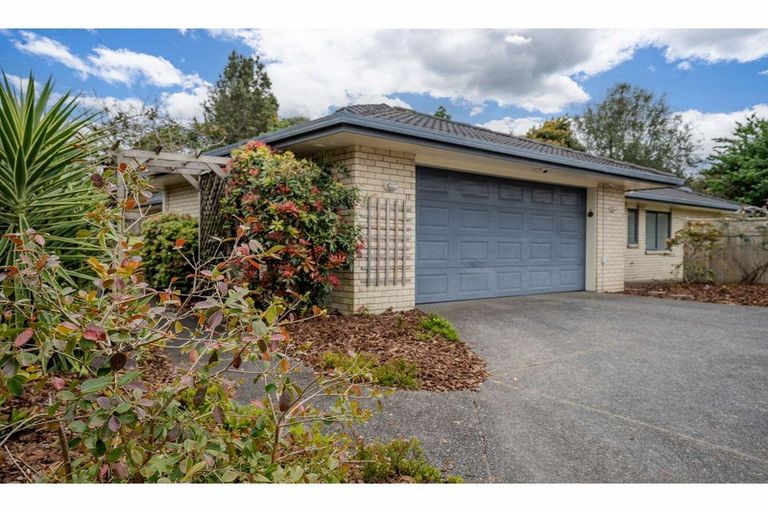 Photo of property in 11 Oakridge Drive, Kerikeri, 0230