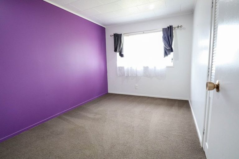 Photo of property in 12 Secretariat Place, Randwick Park, Auckland, 2105