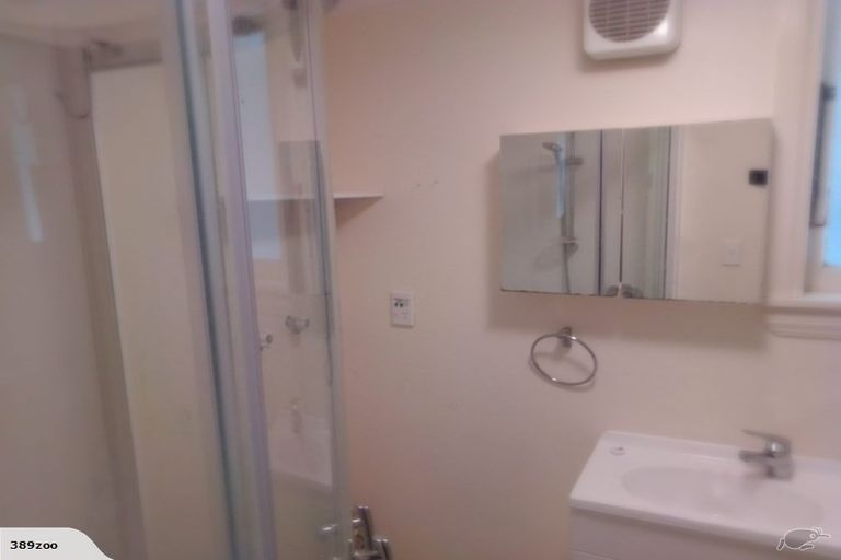 Photo of property in 2 Caprera Street, Melrose, Wellington, 6023