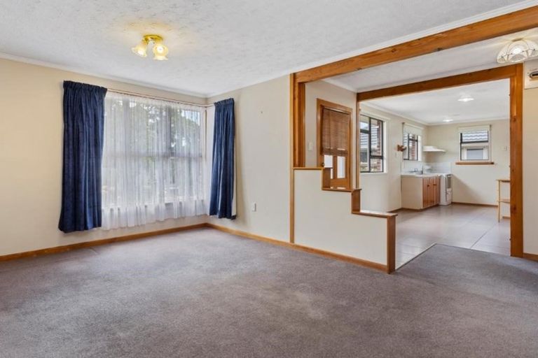 Photo of property in 41 Denise Crescent, Hornby, Christchurch, 8042