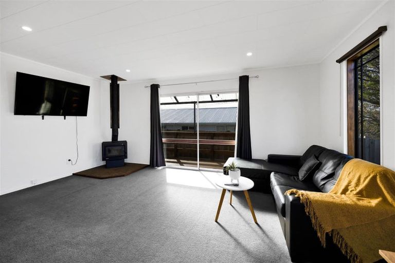 Photo of property in 41 Trelawney Crescent, Westown, New Plymouth, 4310