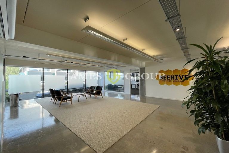 Photo of property in 1/12 York Street, Moera, Lower Hutt, 5010