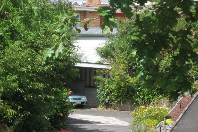 Photo of property in 36 Belmont Terrace, Milford, Auckland, 0620