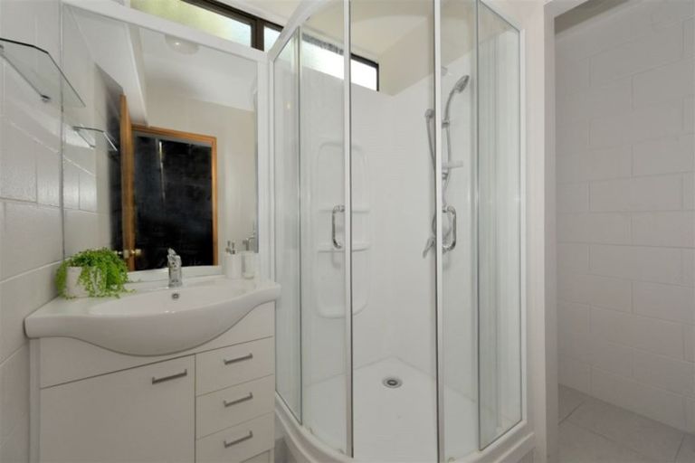 Photo of property in 10 Indira Lane, Cashmere, Christchurch, 8022