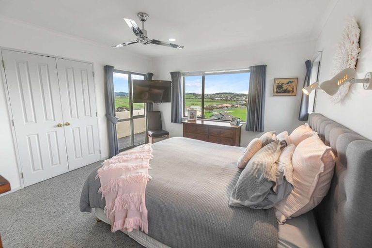 Photo of property in 4 Pampas Place, Western Heights, Hamilton, 3200