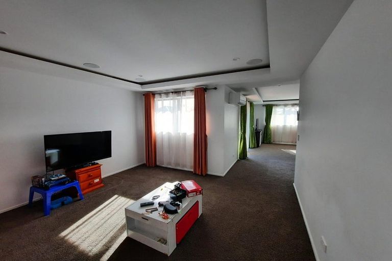 Photo of property in 43 Shadbolt Lane, Rolleston, 7614