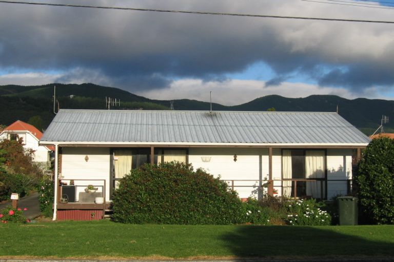 Photo of property in 28a Warrimoo Street, Paraparaumu, 5032