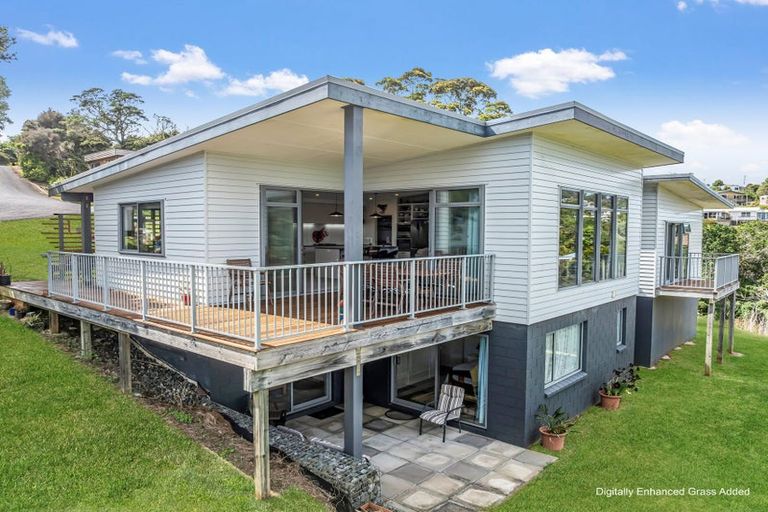 Photo of property in 24 George Street, Mangonui, 0420