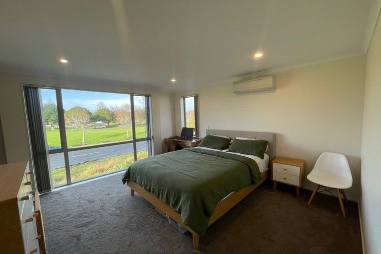 Photo of property in 38 Kuaka Drive, Takanini, 2112