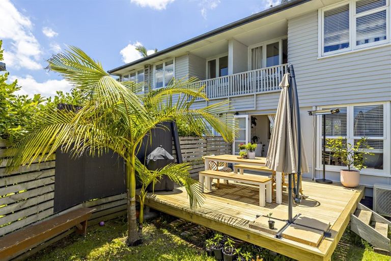 Photo of property in 60d Swaffield Road, Papatoetoe, Auckland, 2025