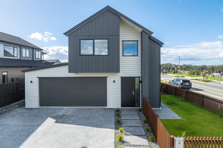 Photo of property in 2 Kauru Lane, Wainui, 0992