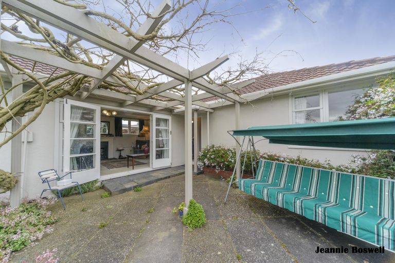 Photo of property in 513 Ferguson Street, Palmerston North, 4410