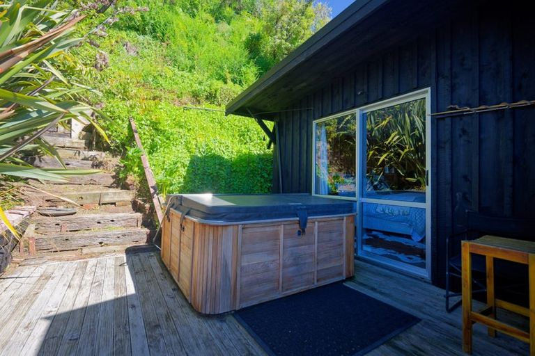 Photo of property in 50 Torquay Street, Kaikoura, 7300
