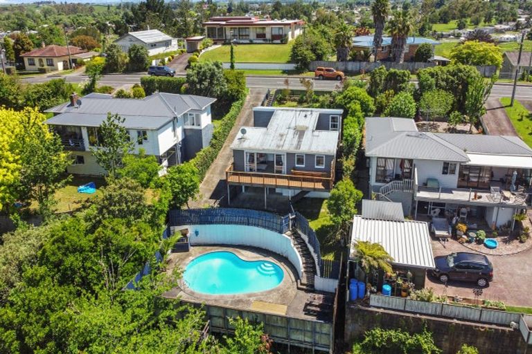 Photo of property in 50 Kimihia Road, Huntly, 3700