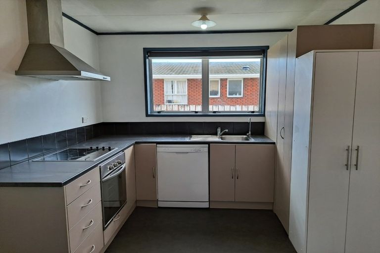 Photo of property in 35 Camellia Avenue, Bell Block, New Plymouth, 4312