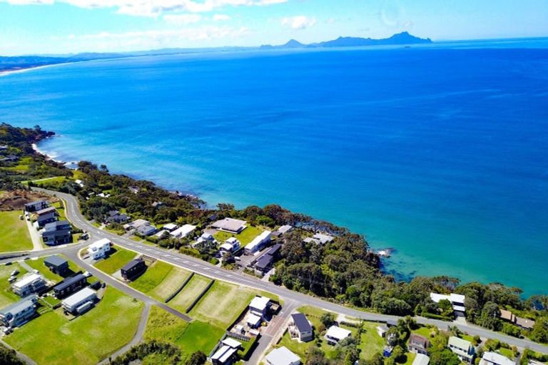 Photo of property in 1123 Cove Road, Langs Beach, Waipu, 0582