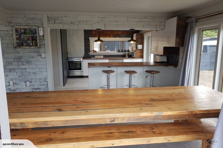 Photo of property in 2a Ripon Street, Lyttelton, 8082