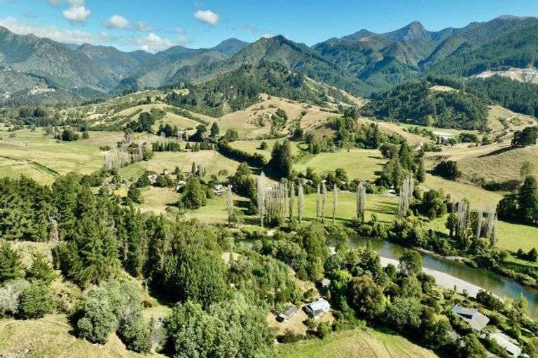 Photo of property in 1499 Motueka Valley Highway, Ngatimoti, Motueka, 7196