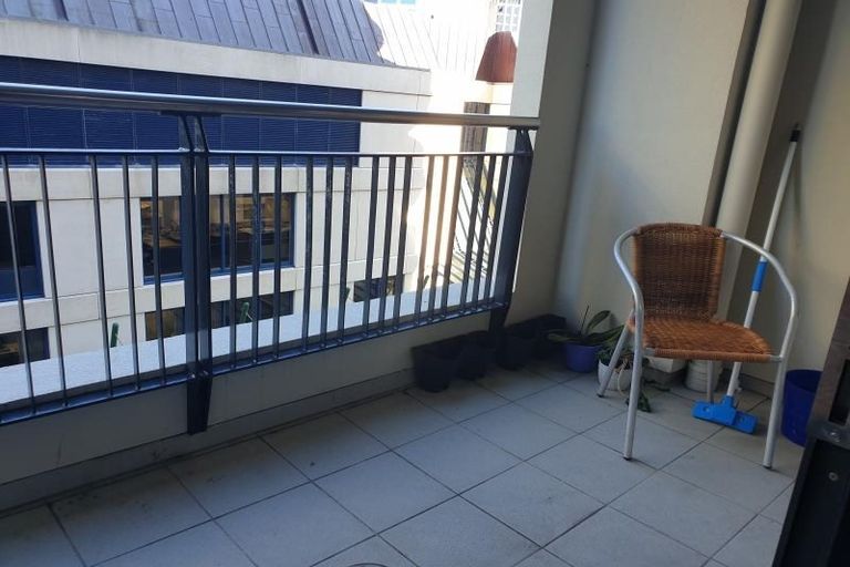 Photo of property in Kate Sheppard Apartments, 4g/42 Molesworth Street, Thorndon, Wellington, 6011